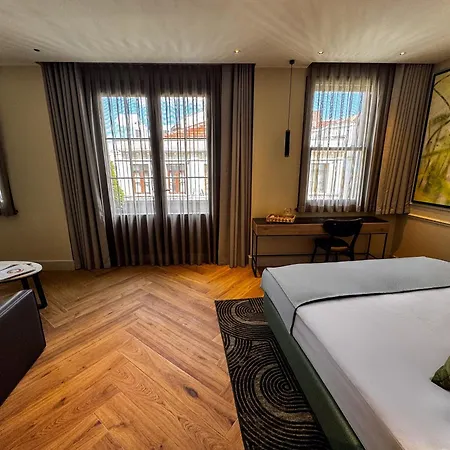 Отель The Wings Pera Стамбул