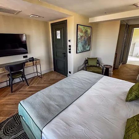 The Wings Pera Hotel *