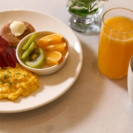 The Wings Pera מלון