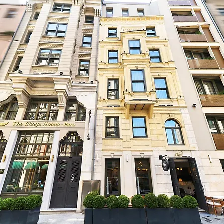 The Wings Pera איסטמבול