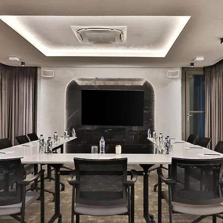 The Wings Pera Hotell 4*
