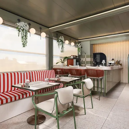 Hotell The Wings Pera 4*