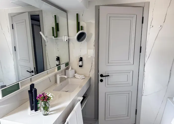 The Wings Pera 4* Стамбул