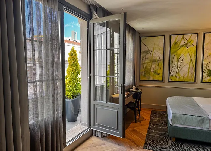 The Wings Pera 4* Стамбул