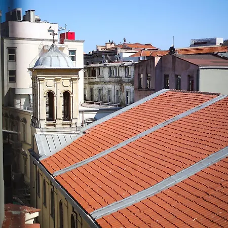Hotell The Wings Pera 4*