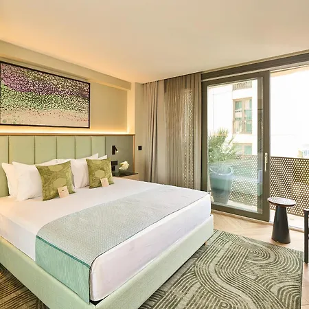 The Wings Pera Hotel *