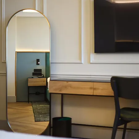 Hotel The Wings Pera