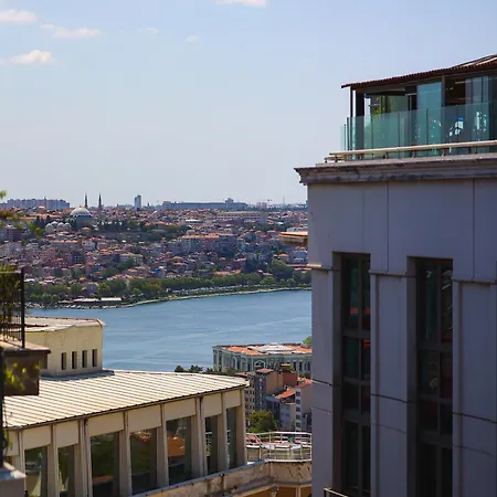 The Wings Pera Hotel